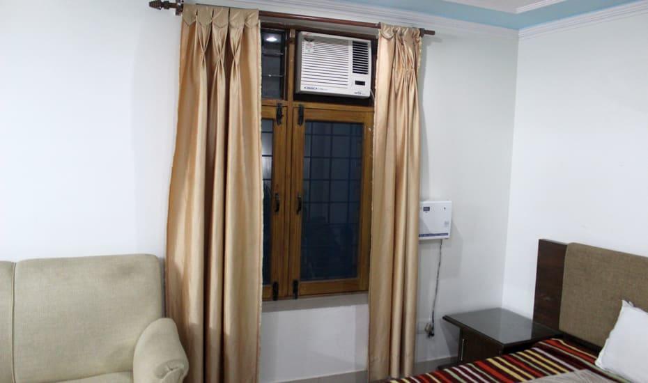 Prasanna Inn Rishīkesh Exterior foto
